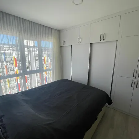 Apartament Lego Airport *